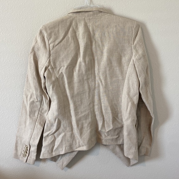 Top - Picture 2 of 2